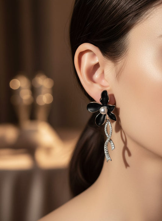 Midnight Bloom Pearl Korean style Earring