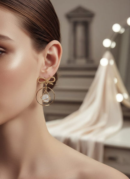 Aurora Bow Charm Gold Earring