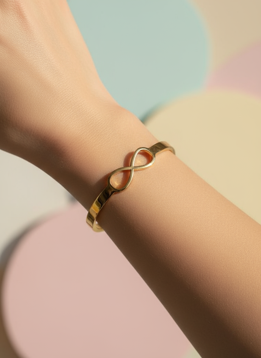 Golden Infinity Anti-Tarnish Bracelet
