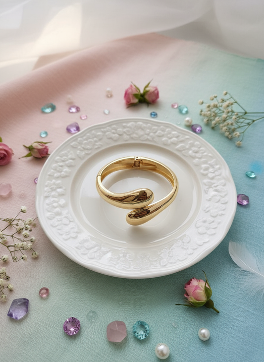 Golden Grace Anti-Tarnish Bracelet